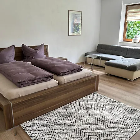 Ferienwohnung Papiermuhle Apartmán Vohenstrauss